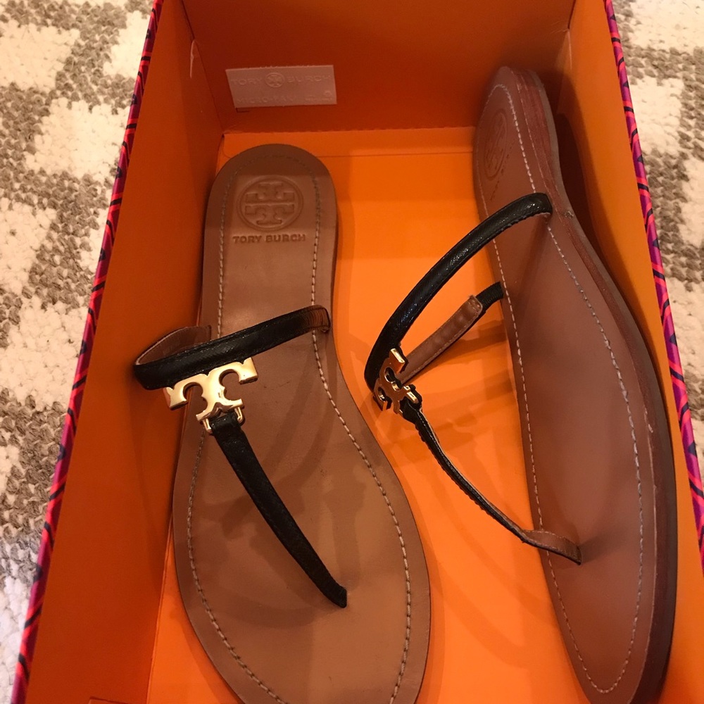 Tory Burch T Logo Black Patent Thong Sandals